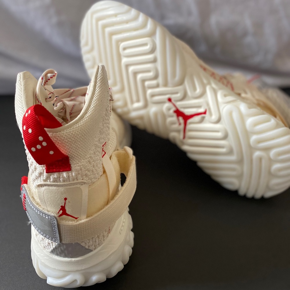 Jordan Apex React 10.5 - image 2